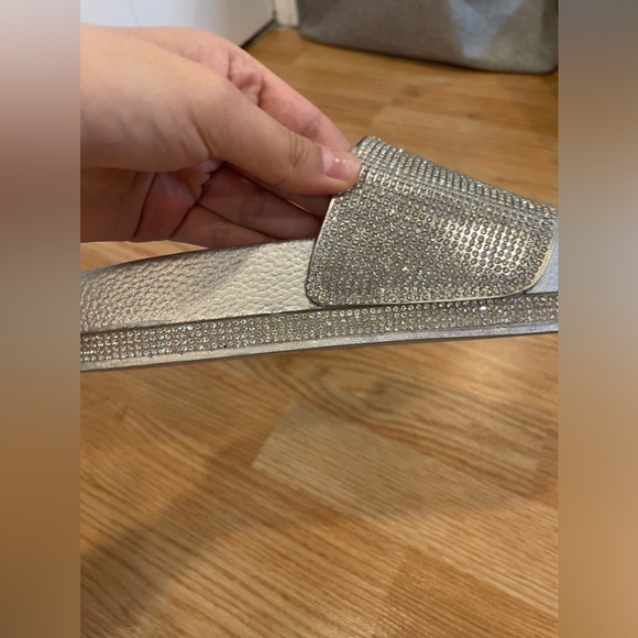 sparkly sliver slides - Picture 4 of 5